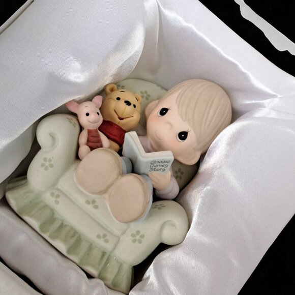 Disney Winnie Pooh Precious Moment, Everything’s Better With Friends Collection - Picture 7 of 16